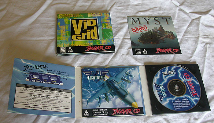 Les quelques jeux qui étaient offerts avec le lecteur. Seul Myst vaut le coup, mais ce n'est qu'une démo.
